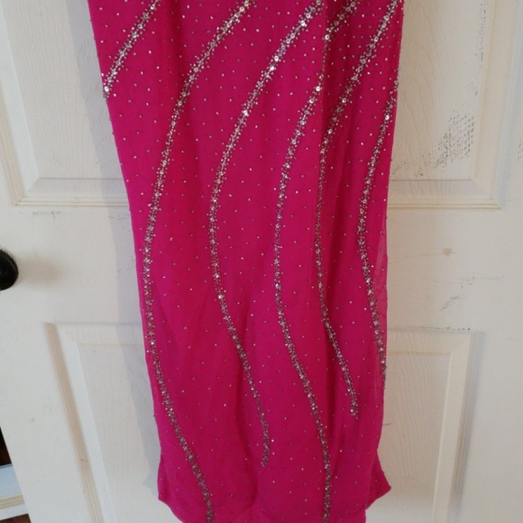 Formal - Picture 4 of 8